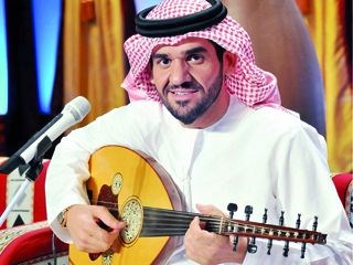 حسين الجسمي يتمسك بالأغاني المنفردة ويراهن على إرضاء جمهوره